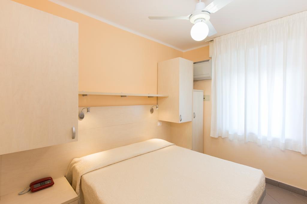 Hotel Cuba Milano Marittima Eksteriør bilde