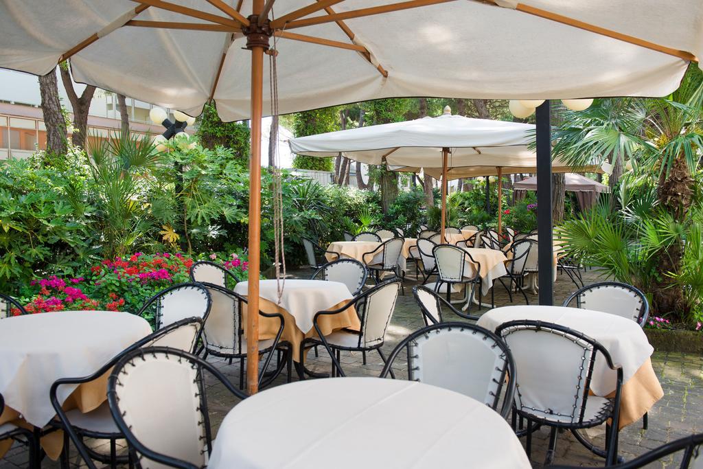 Hotel Cuba Milano Marittima Eksteriør bilde