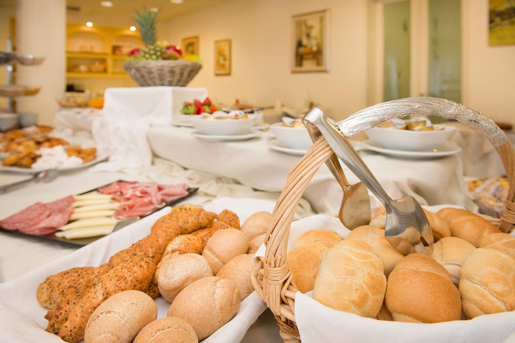 Hotel Cuba Milano Marittima Eksteriør bilde
