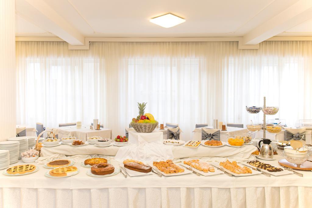 Hotel Cuba Milano Marittima Eksteriør bilde